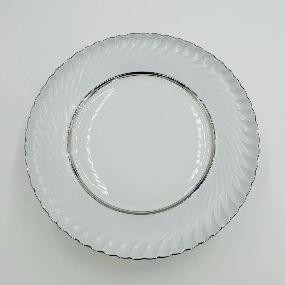 Royal Tettau White with Silver Trim / Ring 10.75